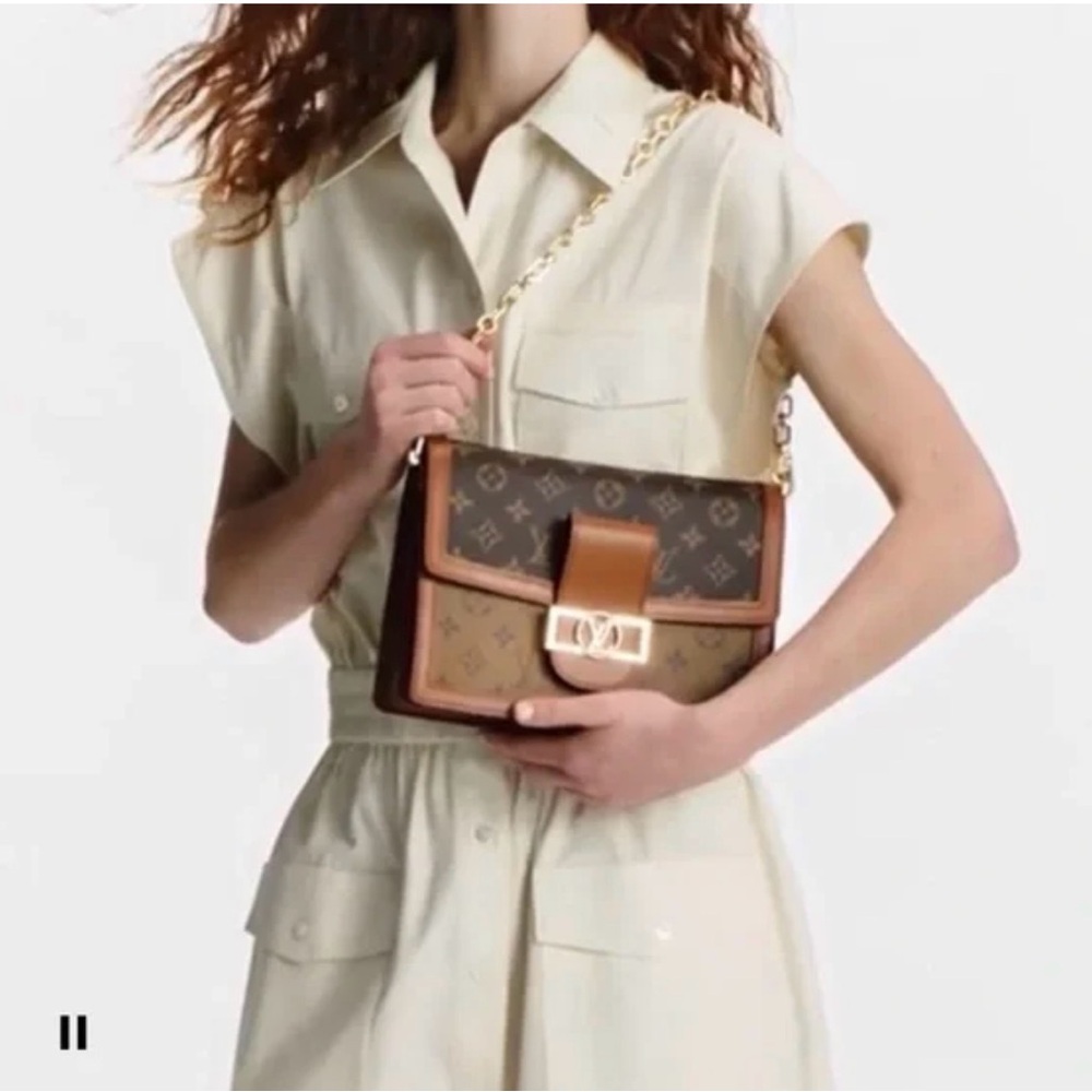Louis Vuitton Tan and Brown Monogram Crossbody Bag - Picture 3 of 10